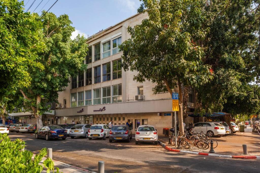 Big Apartment Next To Gordon Beach Plus Free Parking Tel Aviv Buitenkant foto